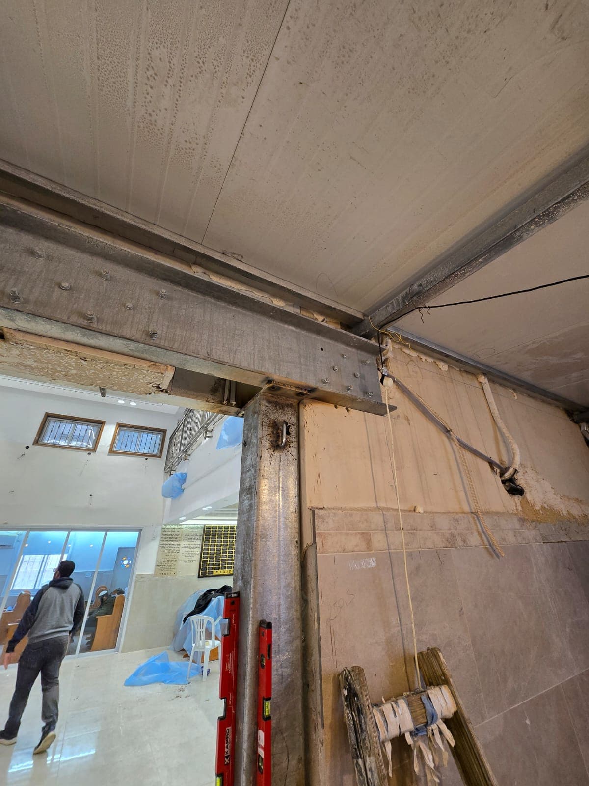 מעבר למחיר – המדריך לקריאת הצעת מחיר שתחסוך לכם אלפים — ידע מקצועי | בניין איתן